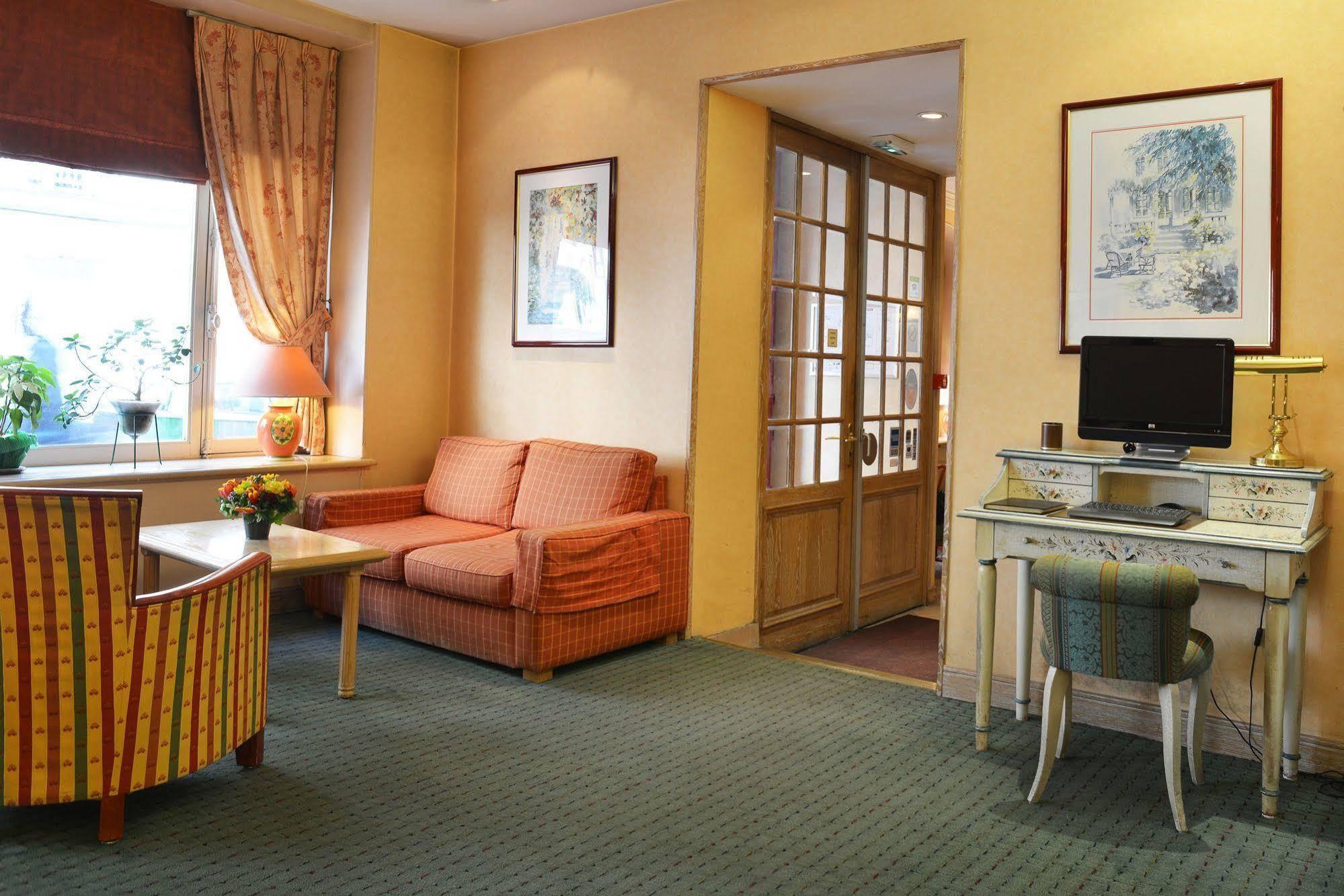 Résidence Du Pré Hotel Parigi
